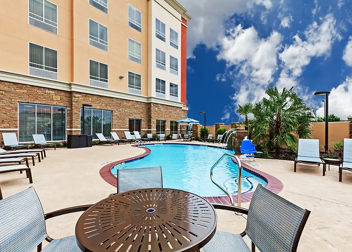 Clarion Hotel The Colony - Plano West