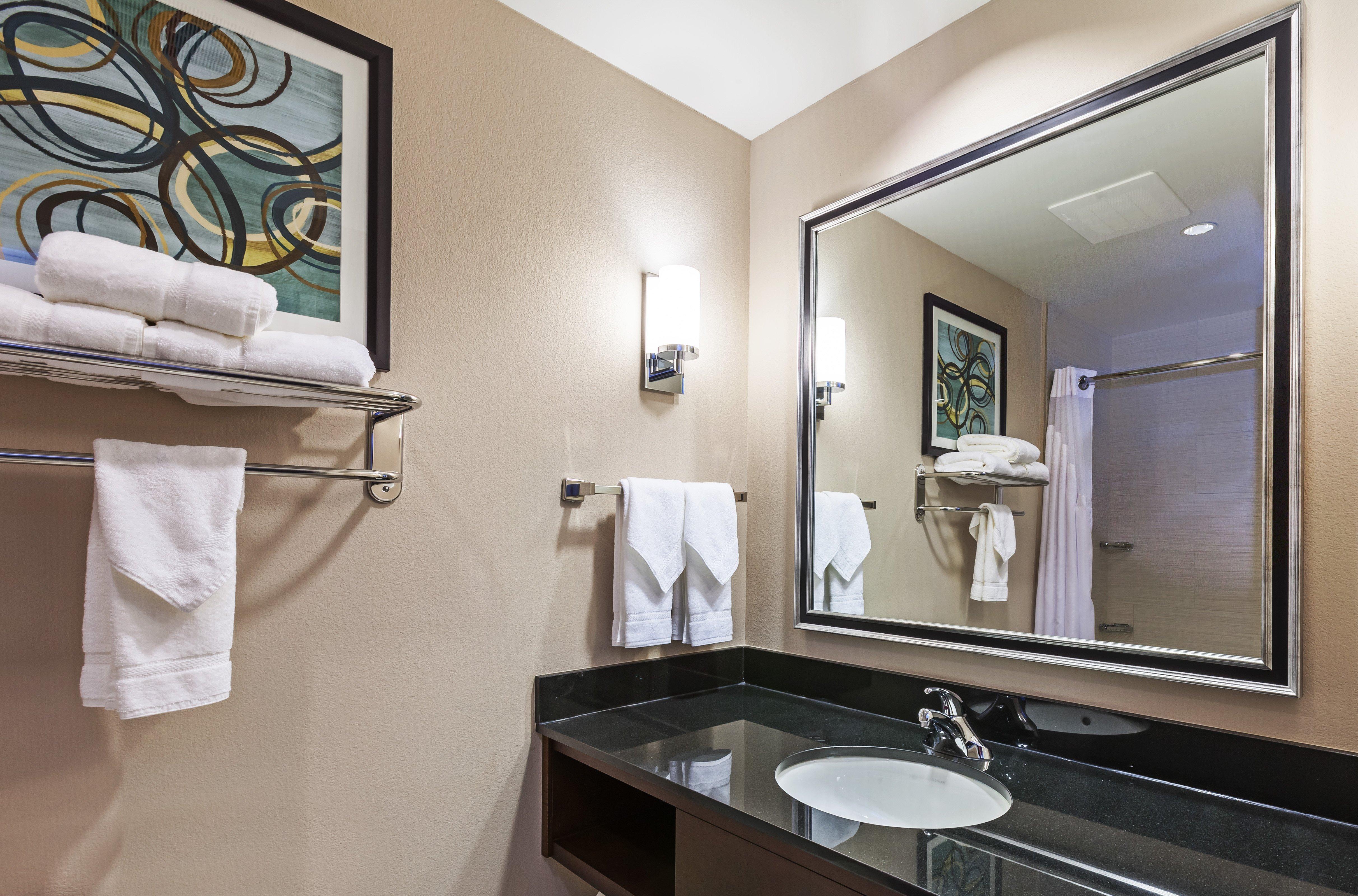 Clarion - Plano West Hotel