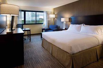 Clarion - Plano West 3*